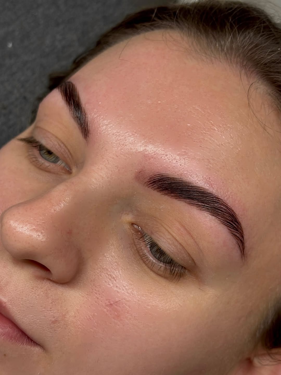 Henna i threading obrva u Osijeku